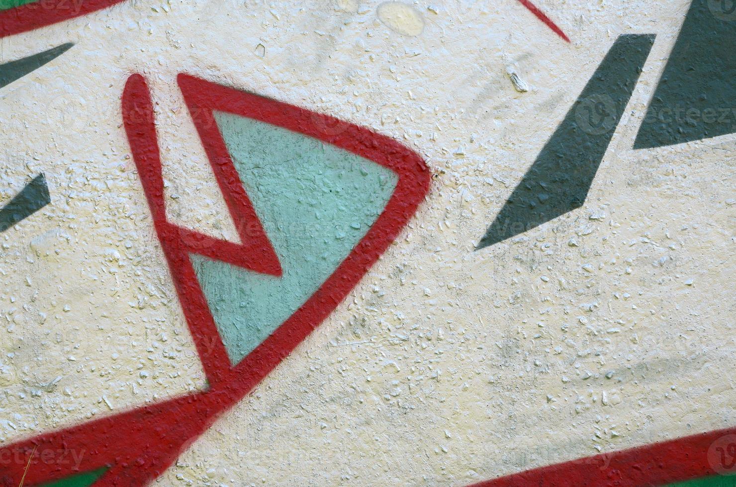 arte de rua. imagem de fundo abstrata de um fragmento de uma pintura de graffiti colorida em cromo e tons de vermelho foto
