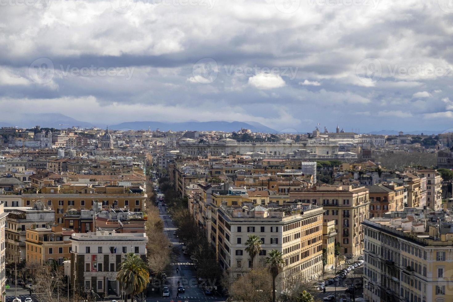 vista aérea de roma paisagem urbana do museu do vaticano foto