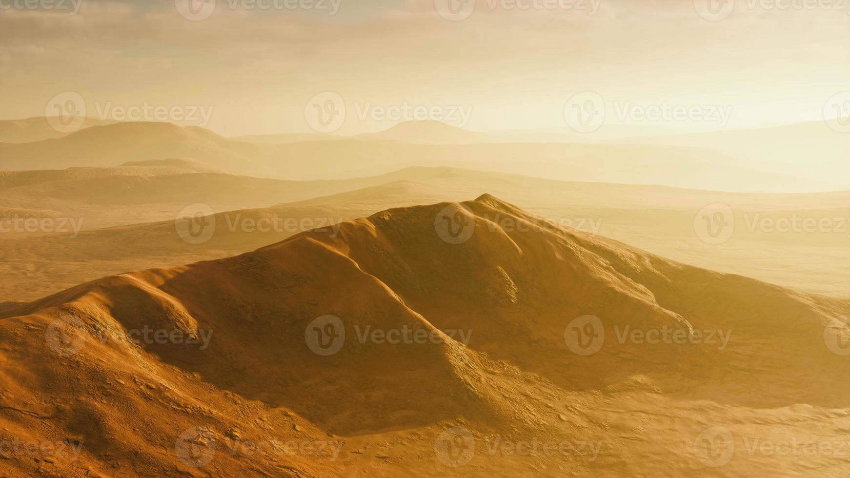 a vista das formações rochosas no deserto de wadi rum foto