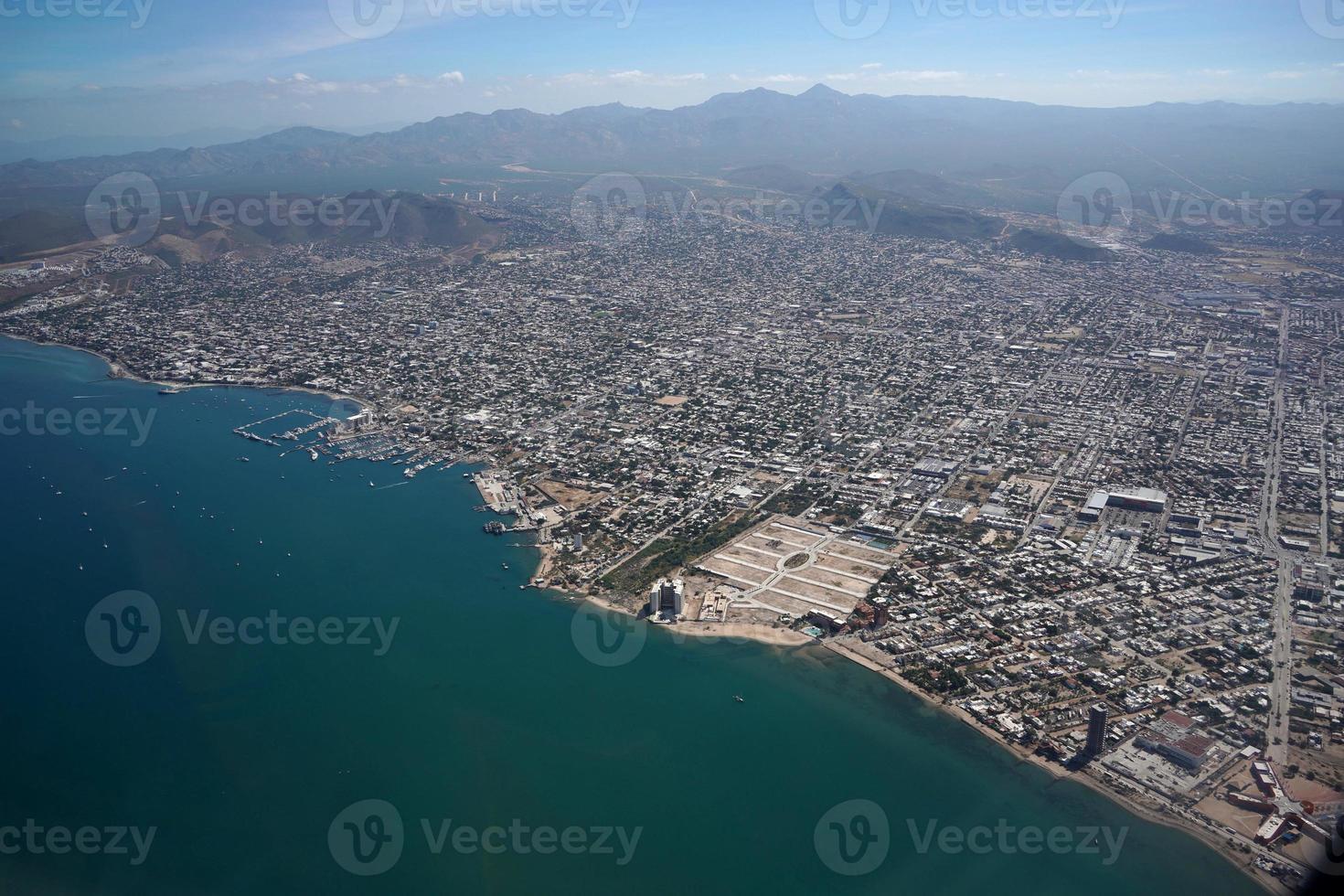 la paz baja california sur méxico panorama aéreo do avião foto