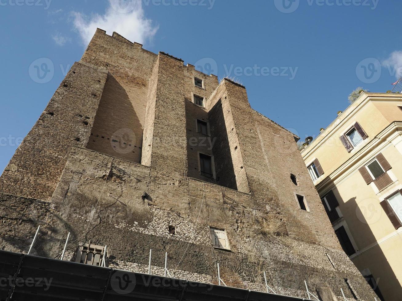 fóruns imperiais fori imperiali roma edifícios na passarela foto