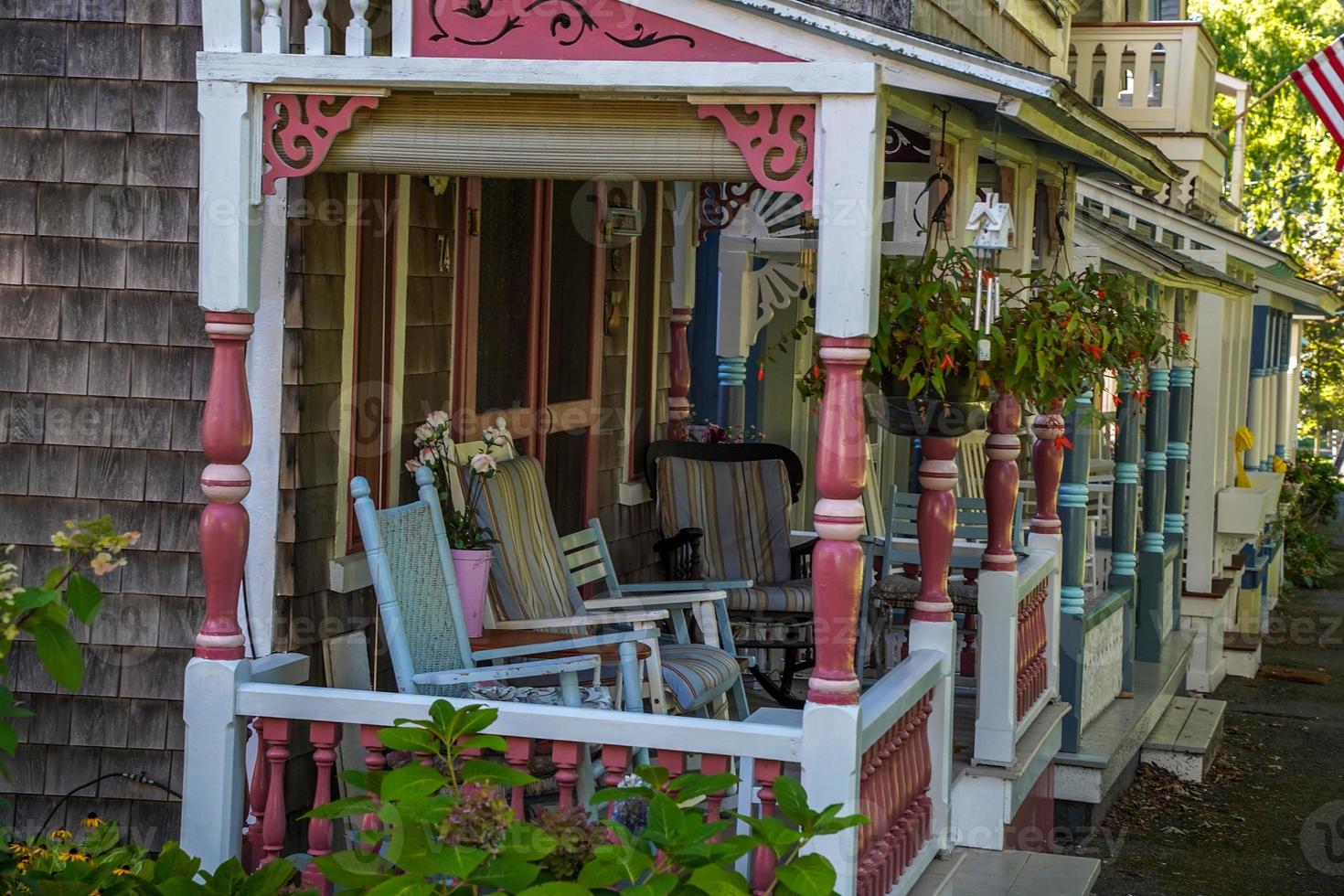 casas coloridas de pão de gengibre de Martha Vine foto