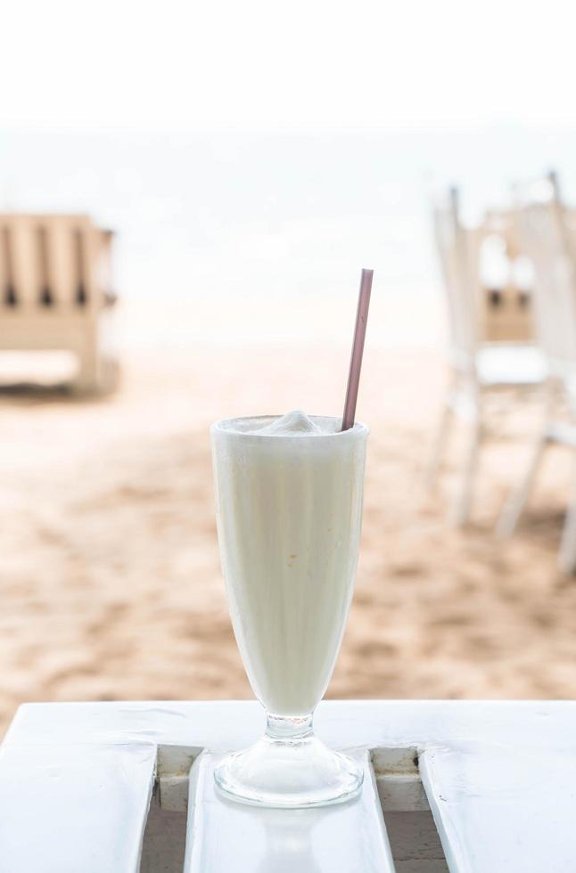smoothie de milkshake de baunilha foto