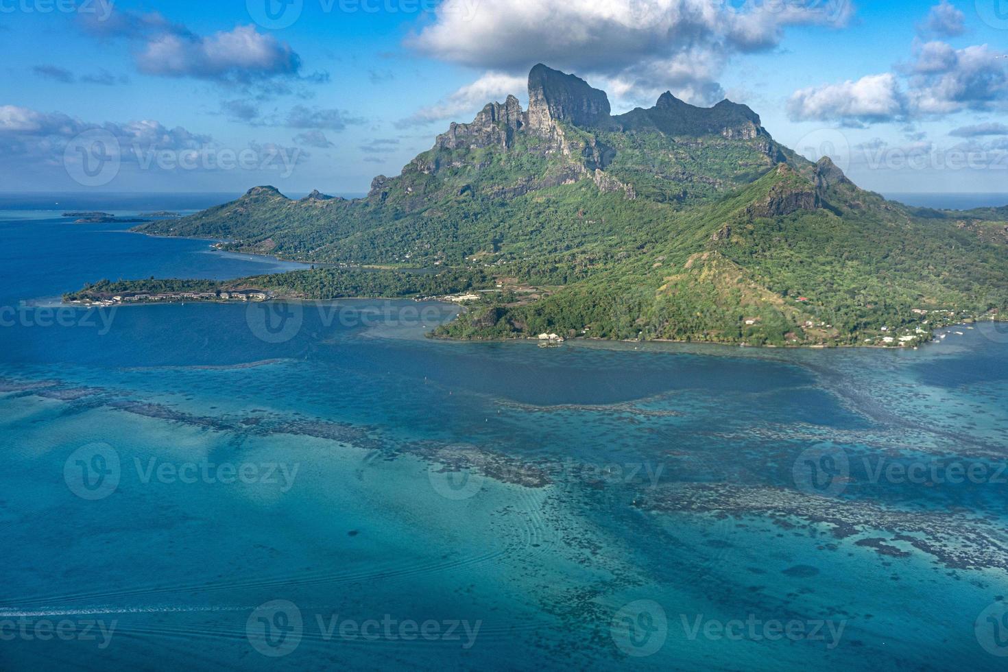 bora bora polinésia francesa ilha paradisíaca vista aérea panorama foto