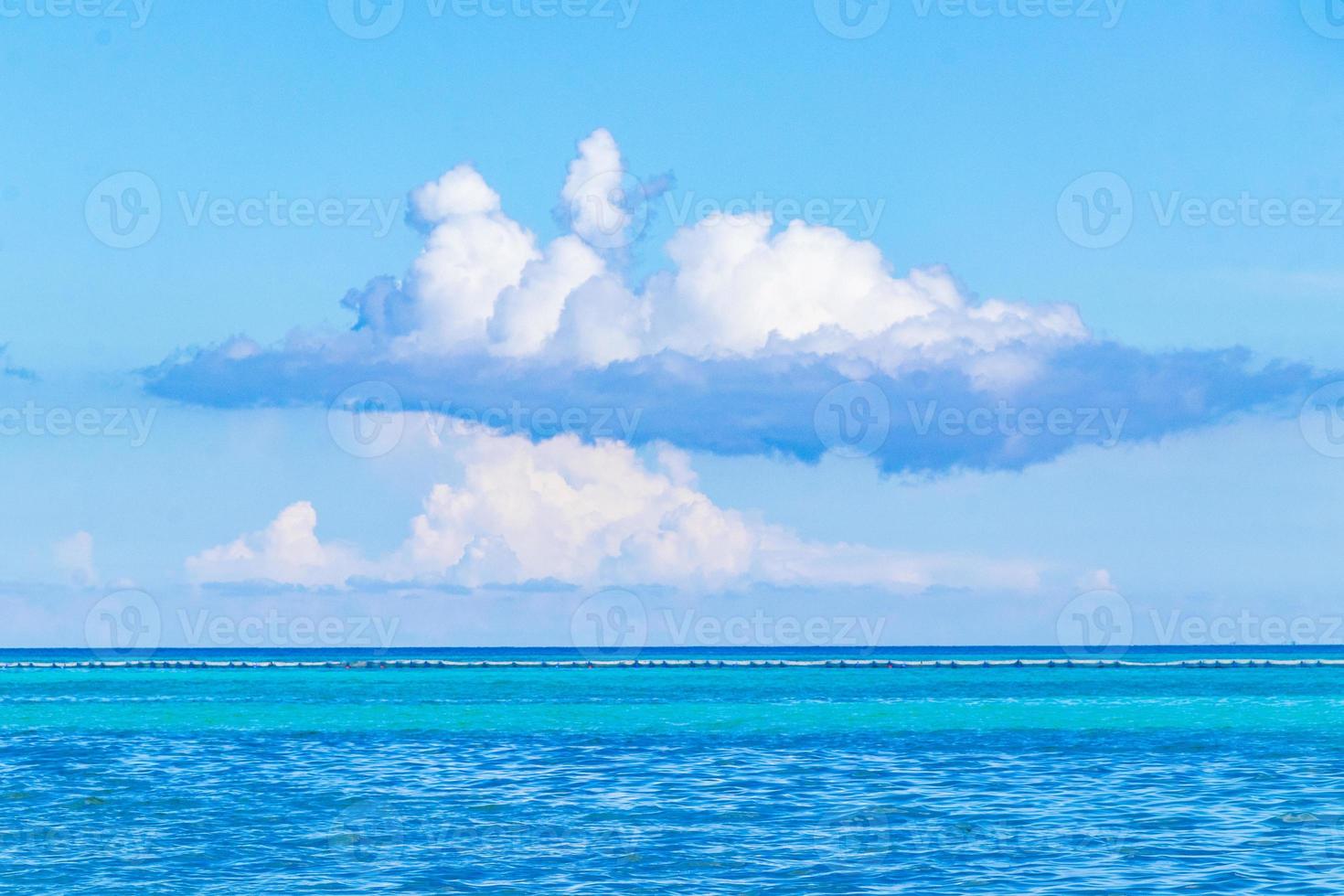 tropical mexicana praia águas turquesas playa del carmen mexico. foto