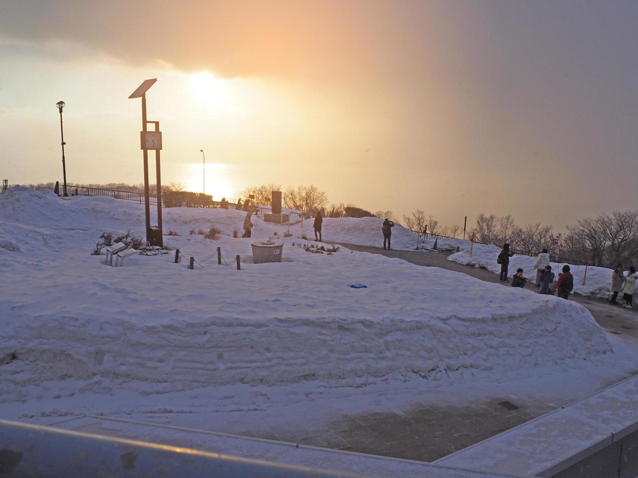 neve na montanha. foto