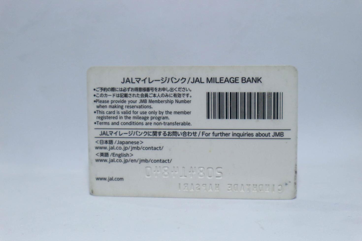 japão em julho de 2019. foto isolada do cartão bancário de milhagem jal.