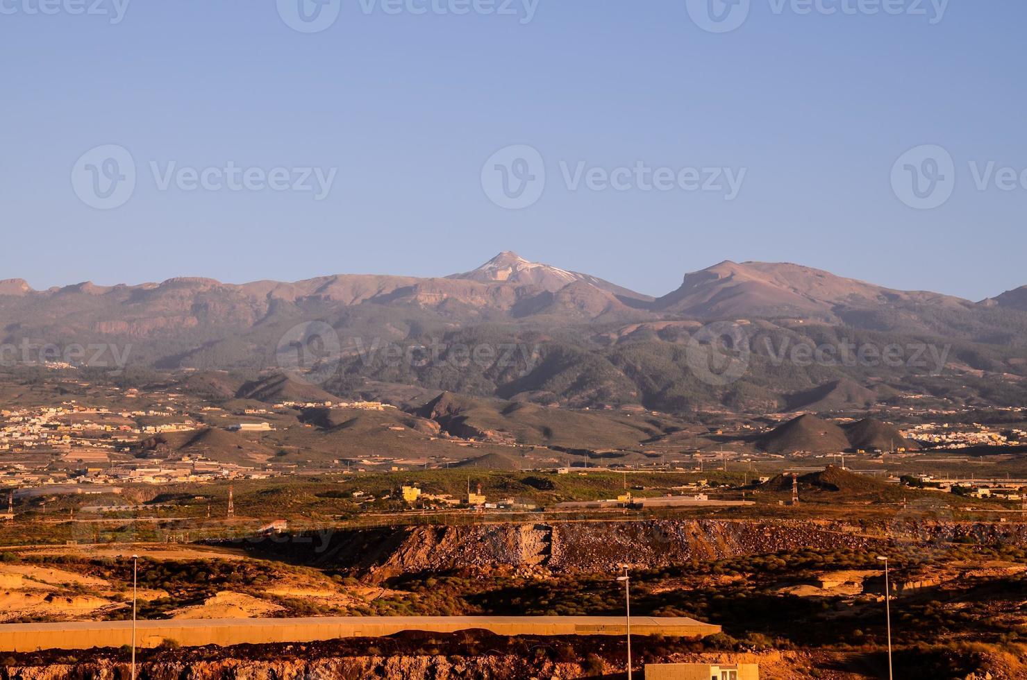 vista panorâmica da montanha foto