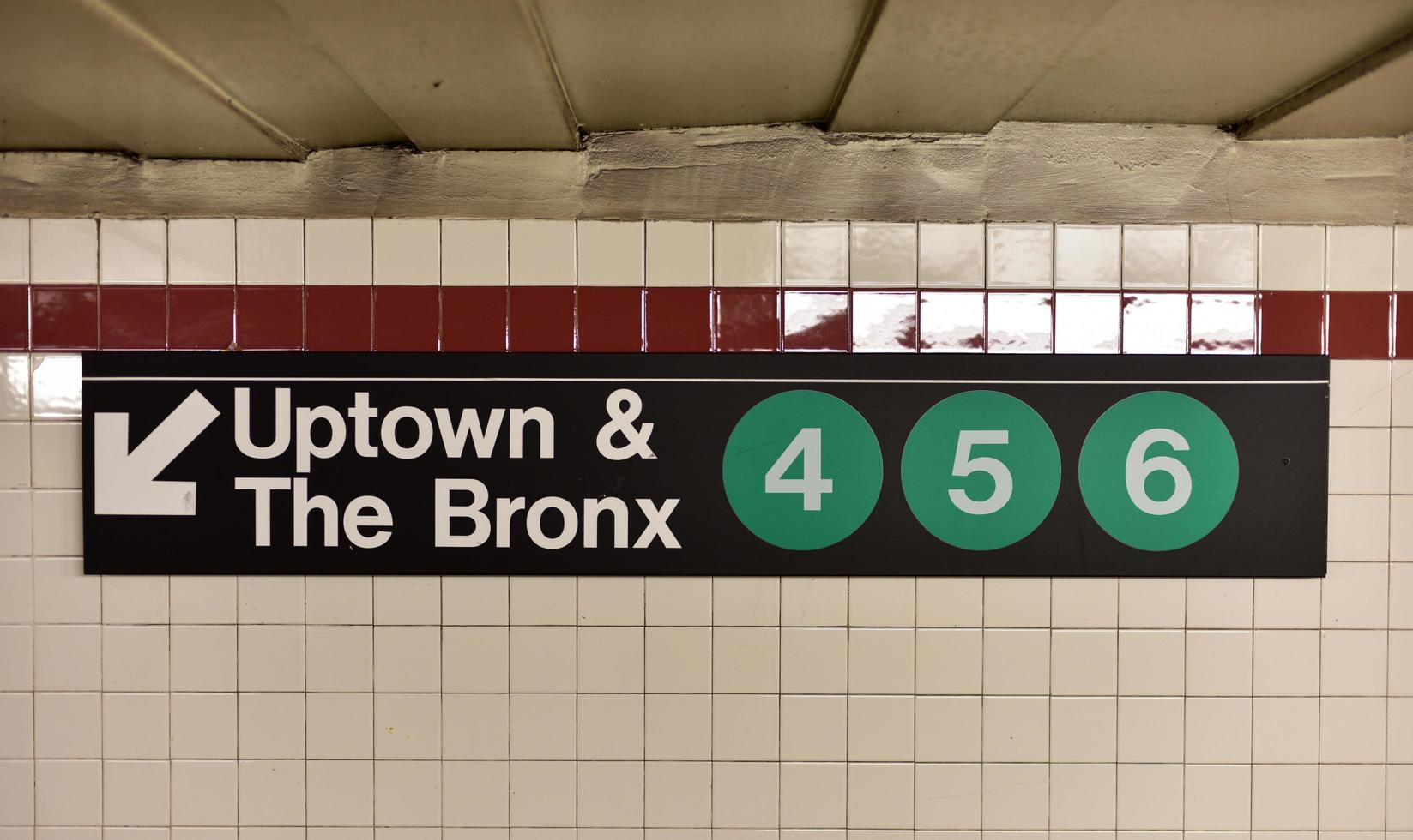 estação de metrô da prefeitura da ponte do brooklyn - nova york, 2022 foto