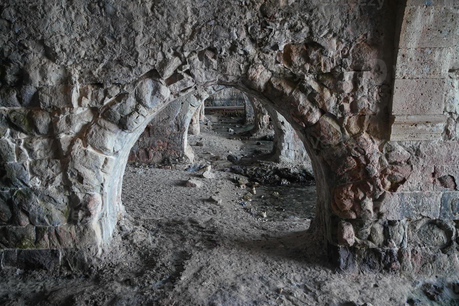 estaleiro histórico na cidade de alanya em antalya, turkiye foto