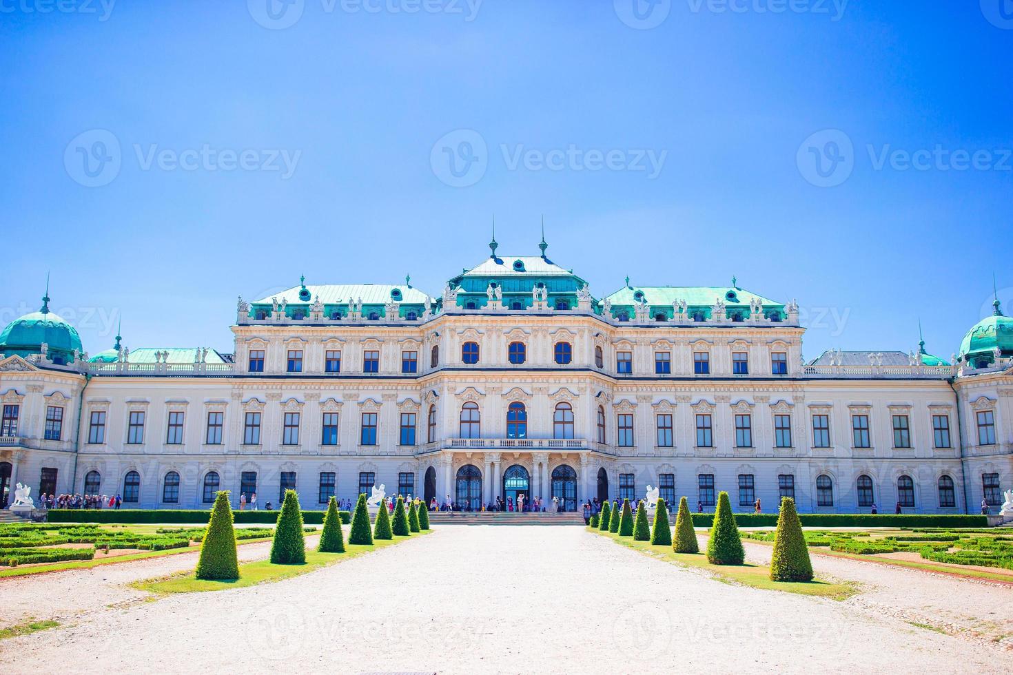 palácio belvedere no verão, viena, áustria foto