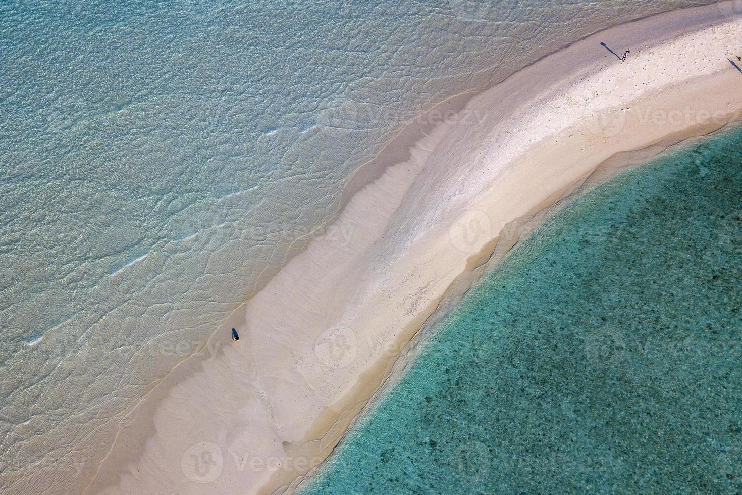 maldivas vista aérea panorama paisagem areia branca praia foto