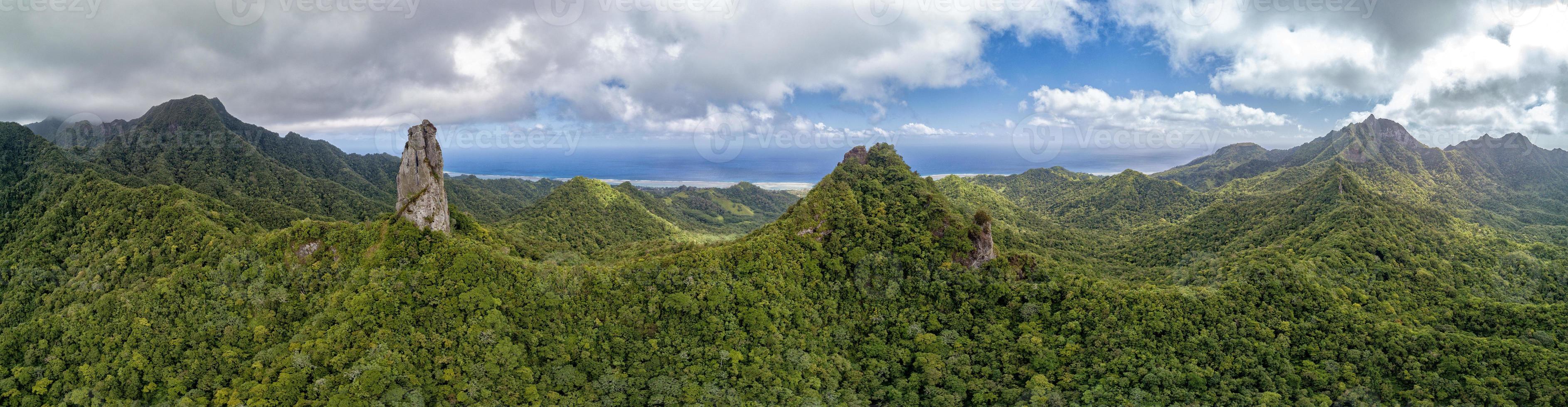 o dedal em rarotonga polinésia cook island montanhas paraíso tropical vista aérea foto