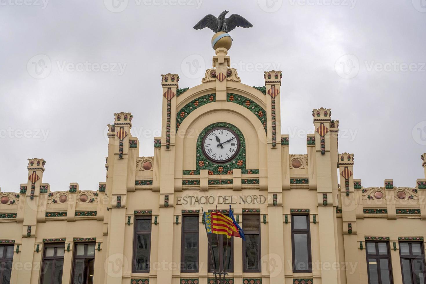 edifício histórico da estação de valência espanha foto