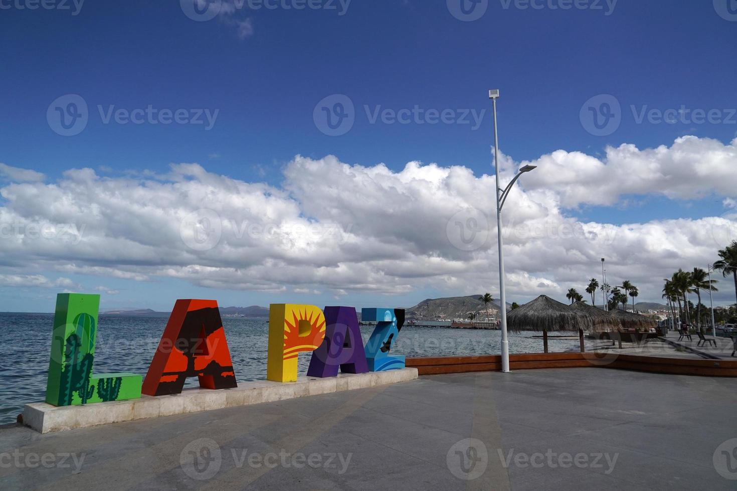 la paz baja california sur, passeio marítimo da praia do méxico chamado malecón foto