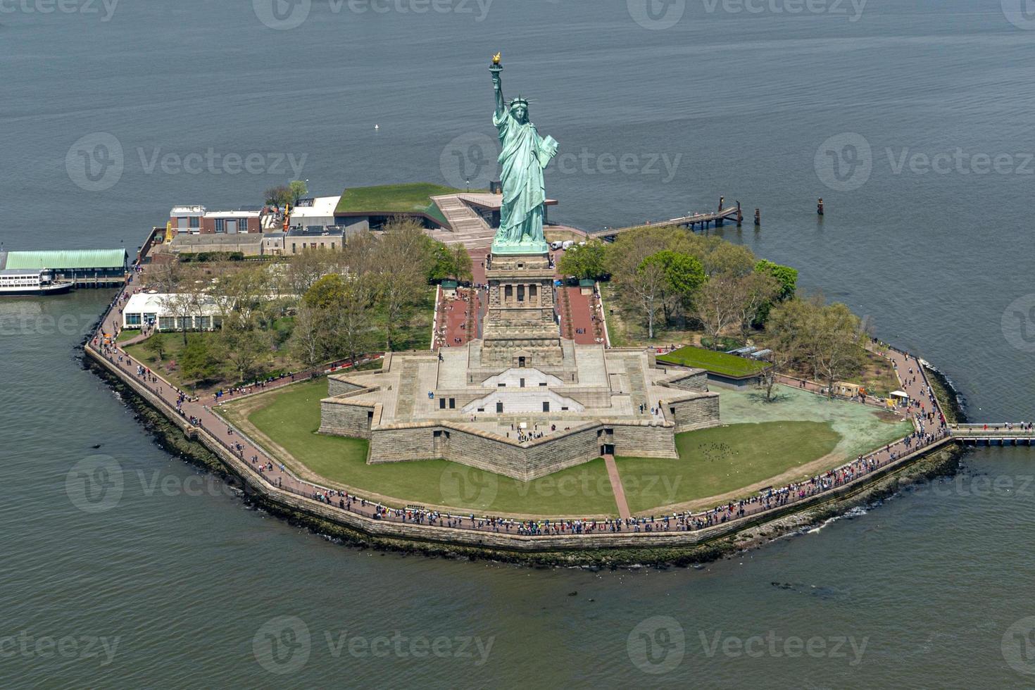 estátua da liberdade vista aérea foto