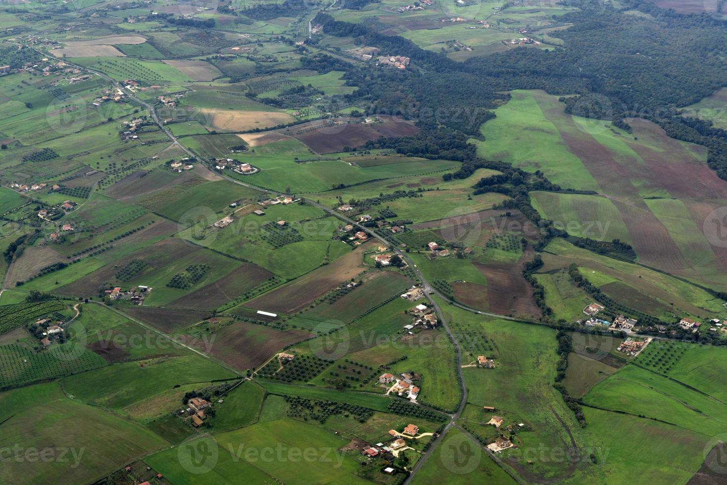 vista aérea de fazendas rurais romanas foto