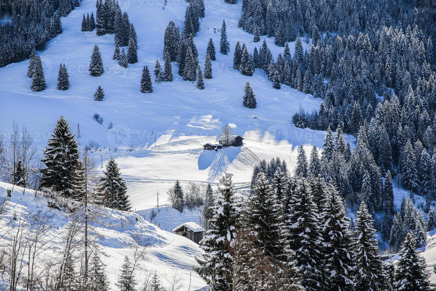 paisagem de inverno nos alpes austríacos foto