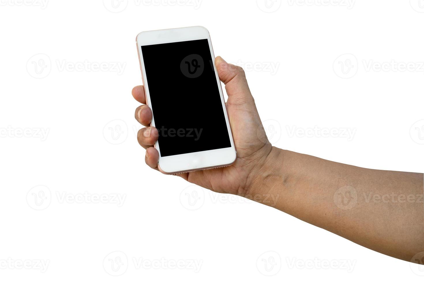 mão de mulher asiática segurando o celular isolado no fundo branco com traçado de recorte. foto