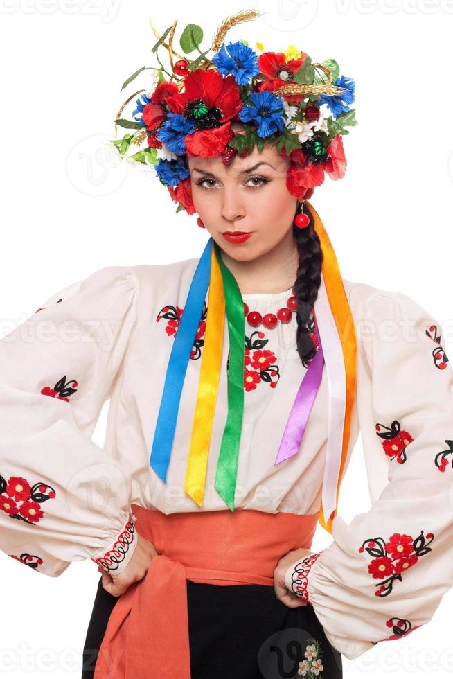 garota com roupas nacionais ucranianas foto