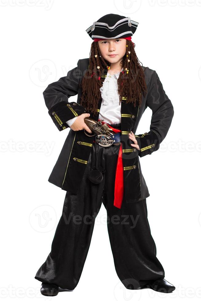 menino vestido de pirata foto
