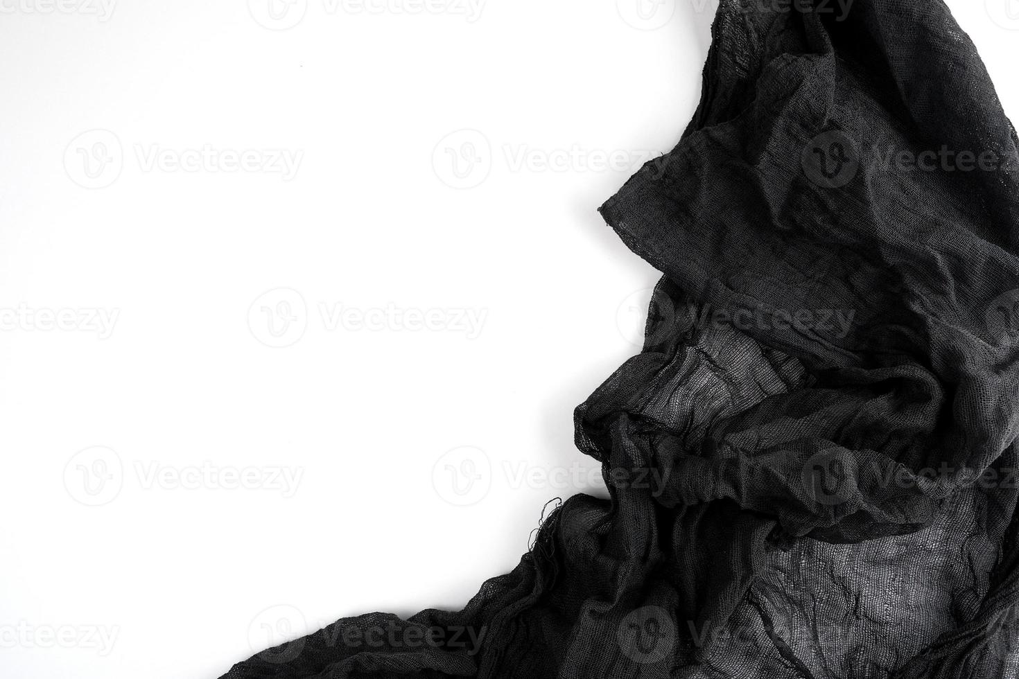 gaze têxtil preta sobre um fundo branco foto