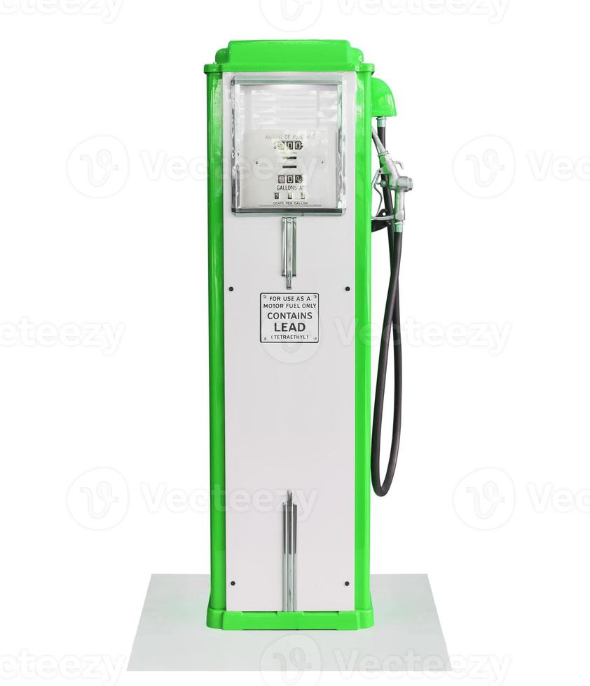 bomba de combustível verde vintage sobre fundo branco foto