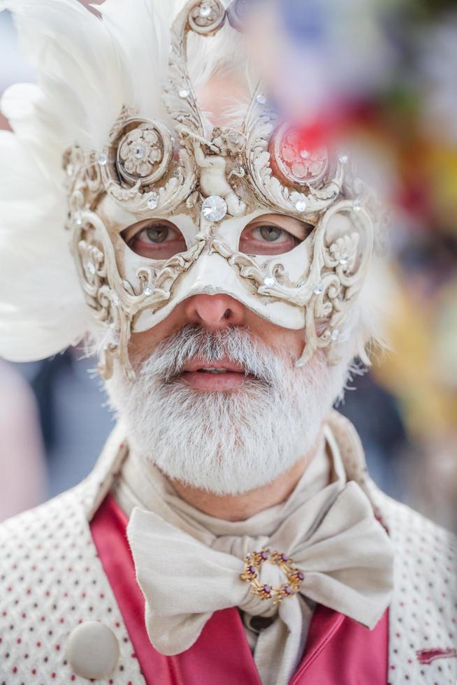 veneza, itália - fevereiro de 2019 carnaval de veneza, tradição típica italiana e festividade com máscaras foto