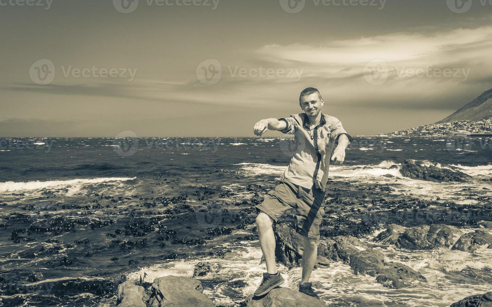 masculino modelo turista viajante costa paisagem cape town south áfrica. foto