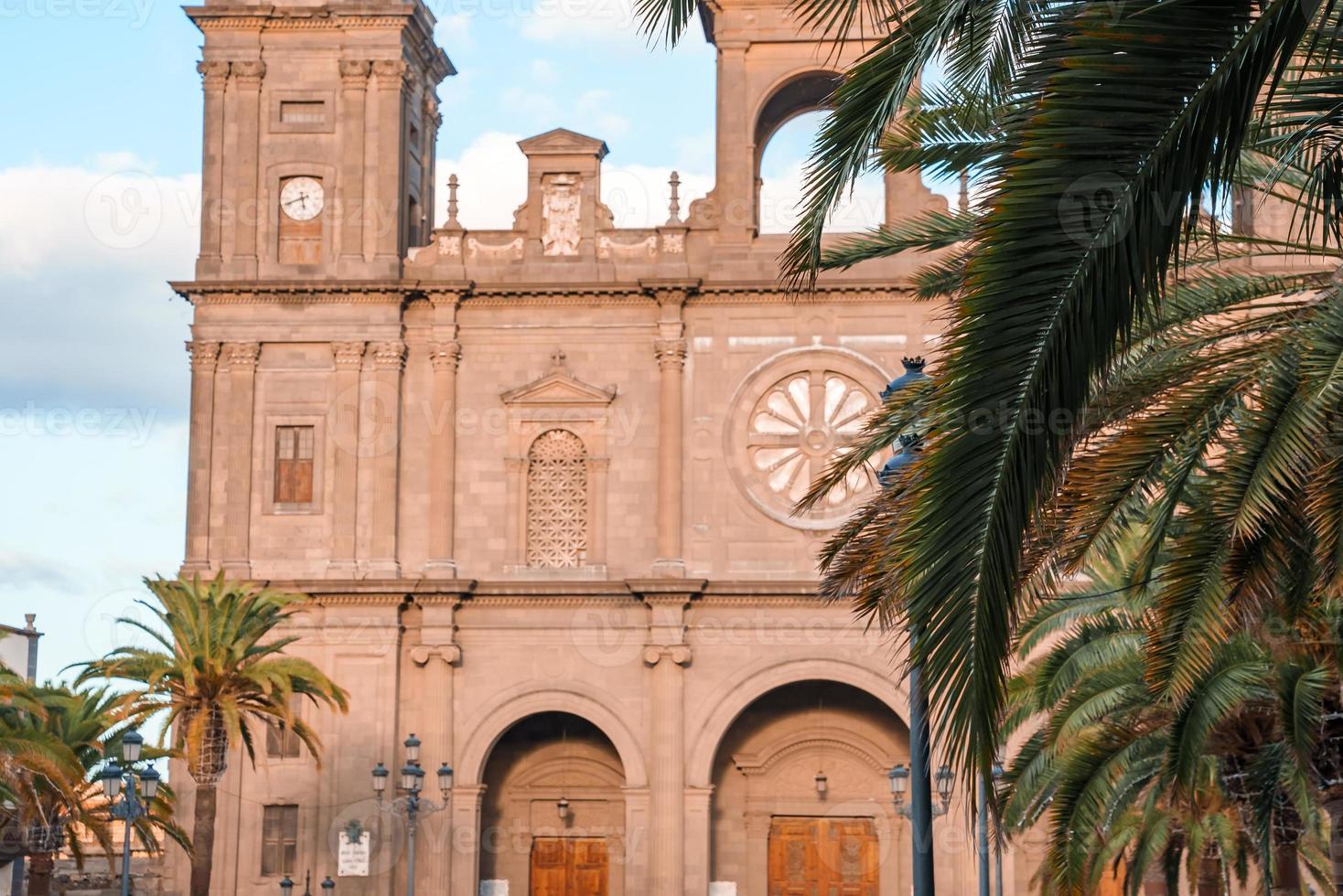 bela vista da catedral santa ana vegueta em las palmas foto