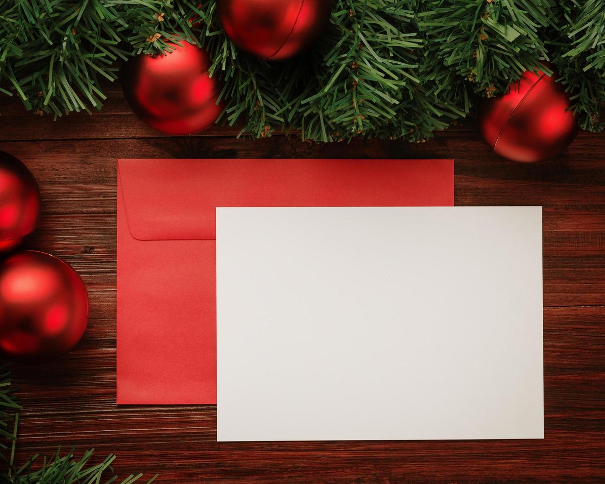 maquete de envelope de natal foto