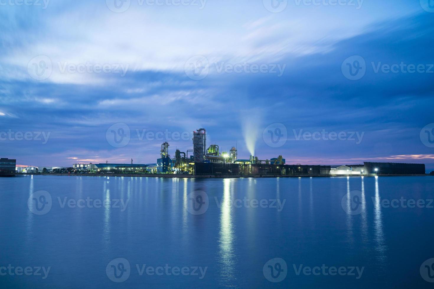 vista de fábrica em bukseong-gu, incheon, coreia foto