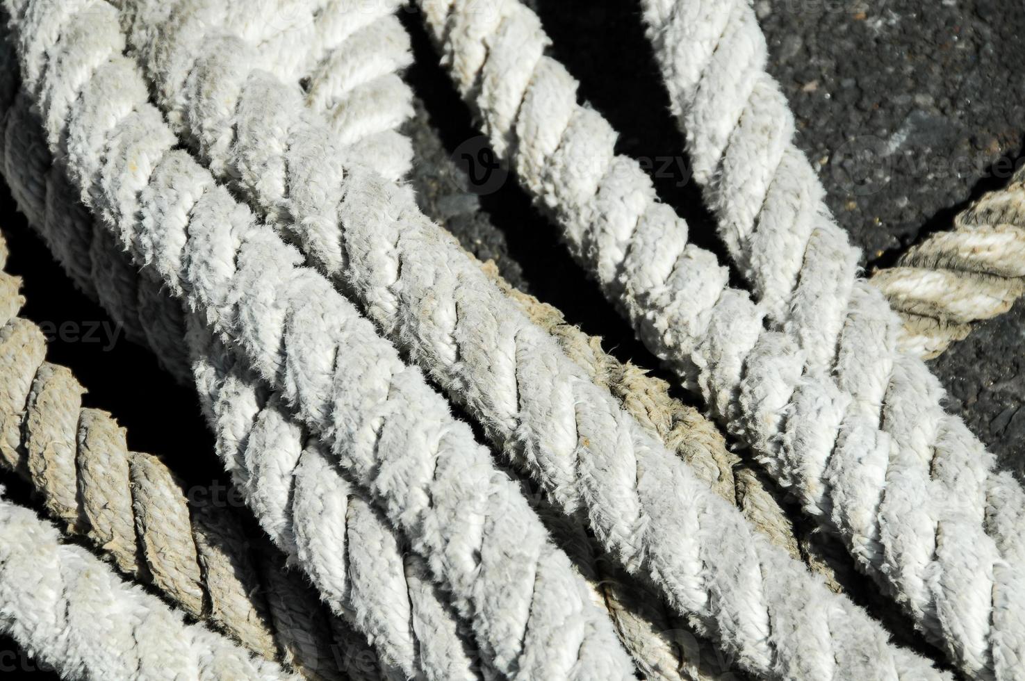 closeup de cordas cinza foto