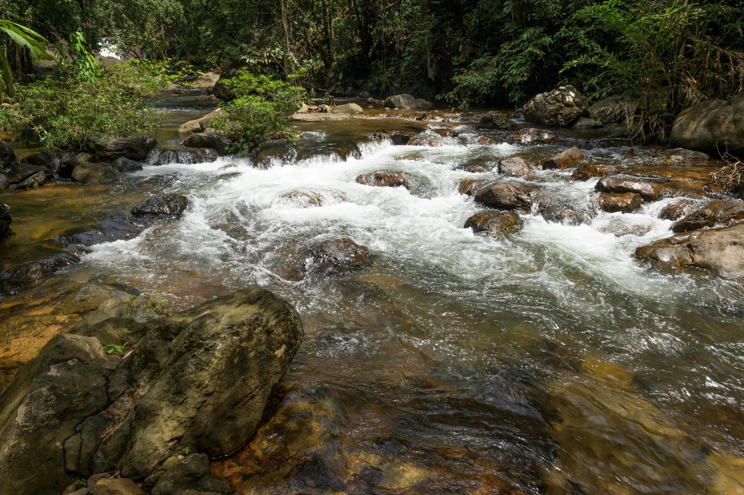 cachoeira na tailândia foto