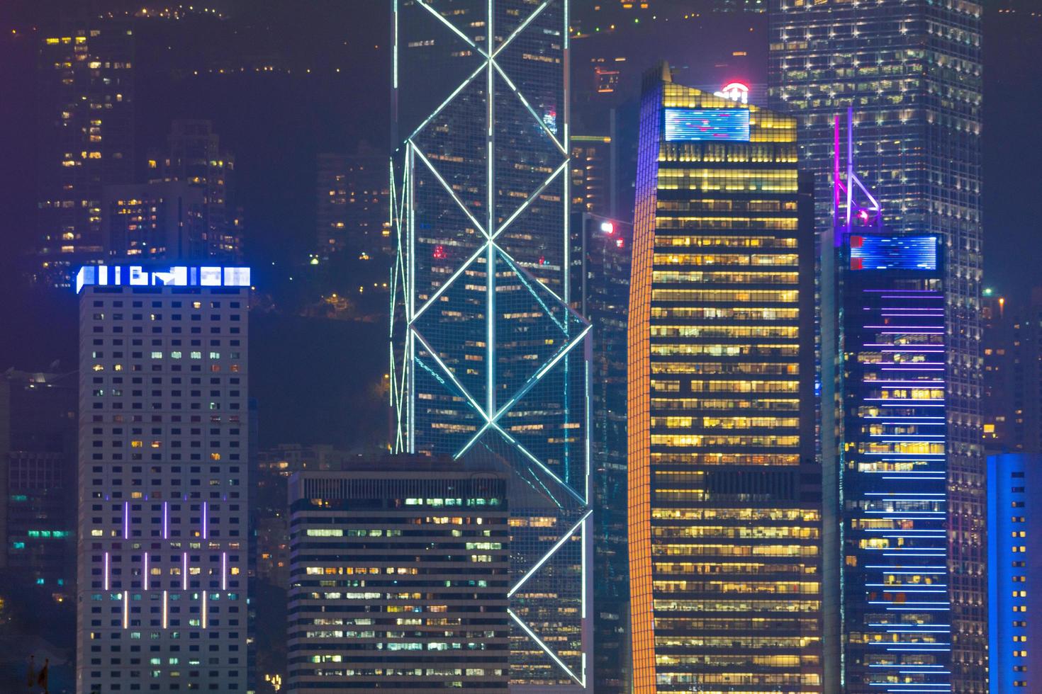 edifícios arranha-céus na cidade de hong kong foto