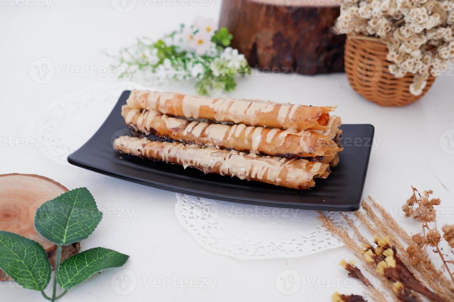 Tiramisu com sabor banana rolos Como uma fundo foto