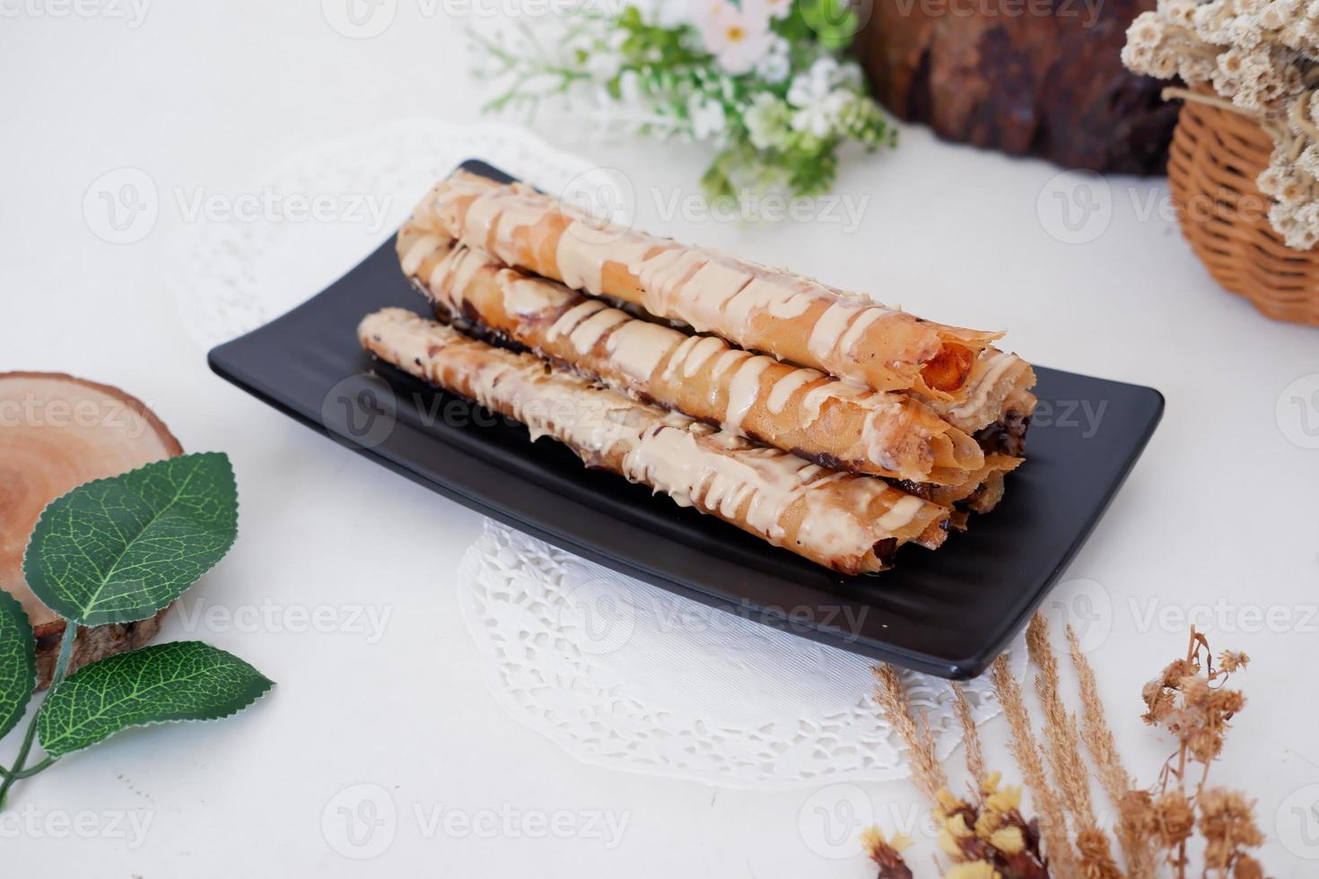 Tiramisu com sabor banana rolos Como uma fundo foto