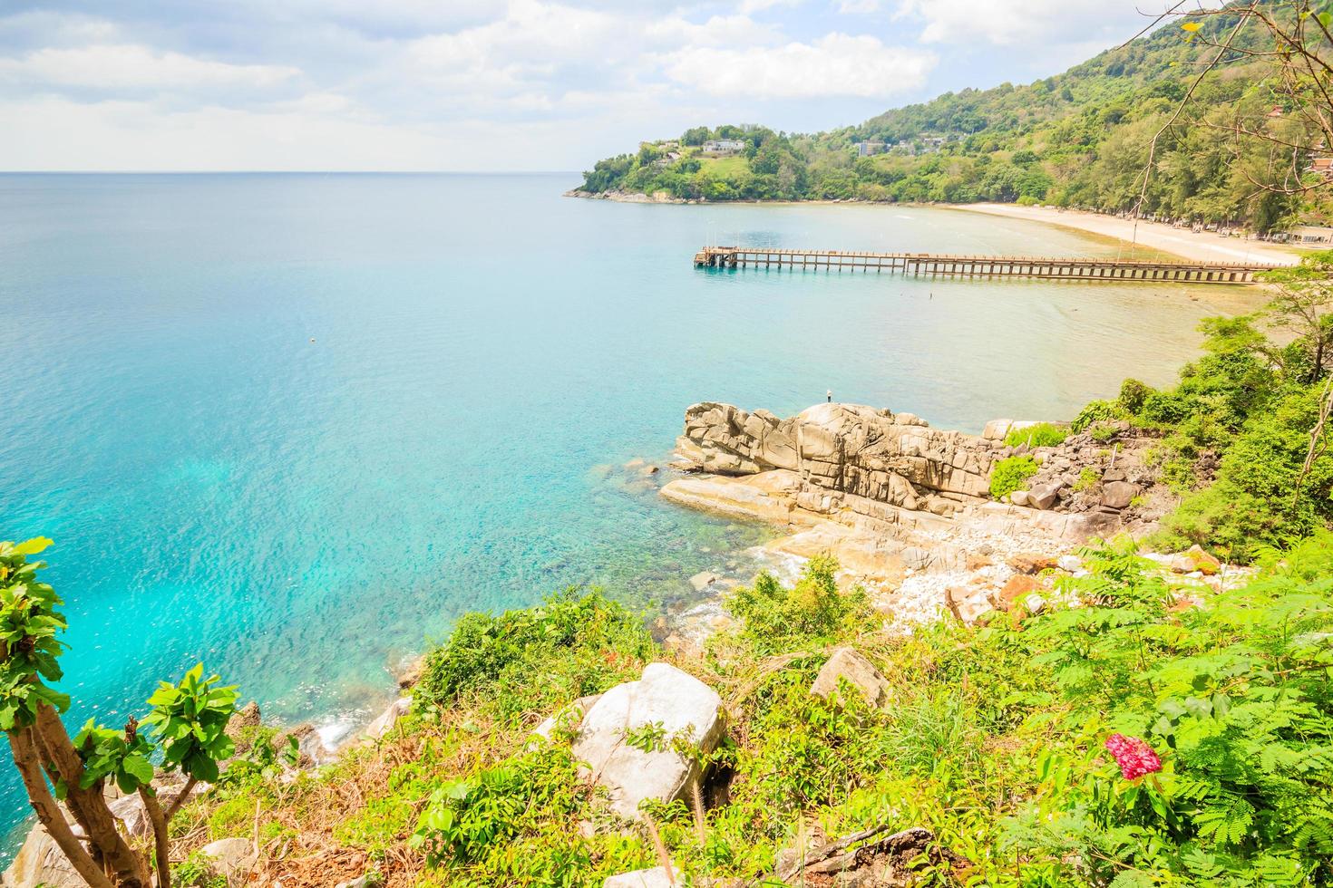 vista aérea das praias em phuket, tailândia foto