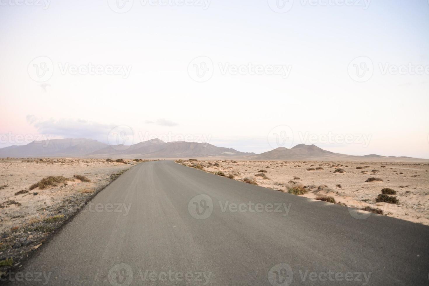 vista panorâmica da estrada foto