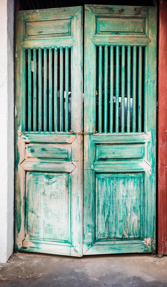 velho chinês porta e trava foto