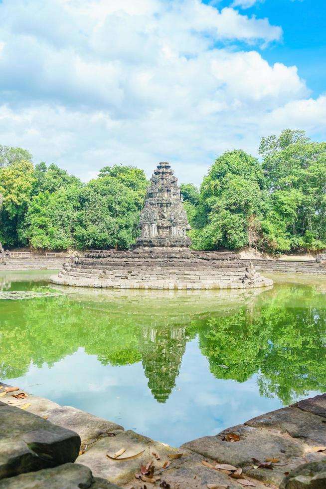 Preah Neak Pean em Siem Reap, Camboja foto