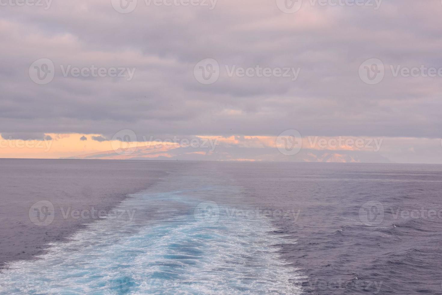 despertar dentro a oceano foto