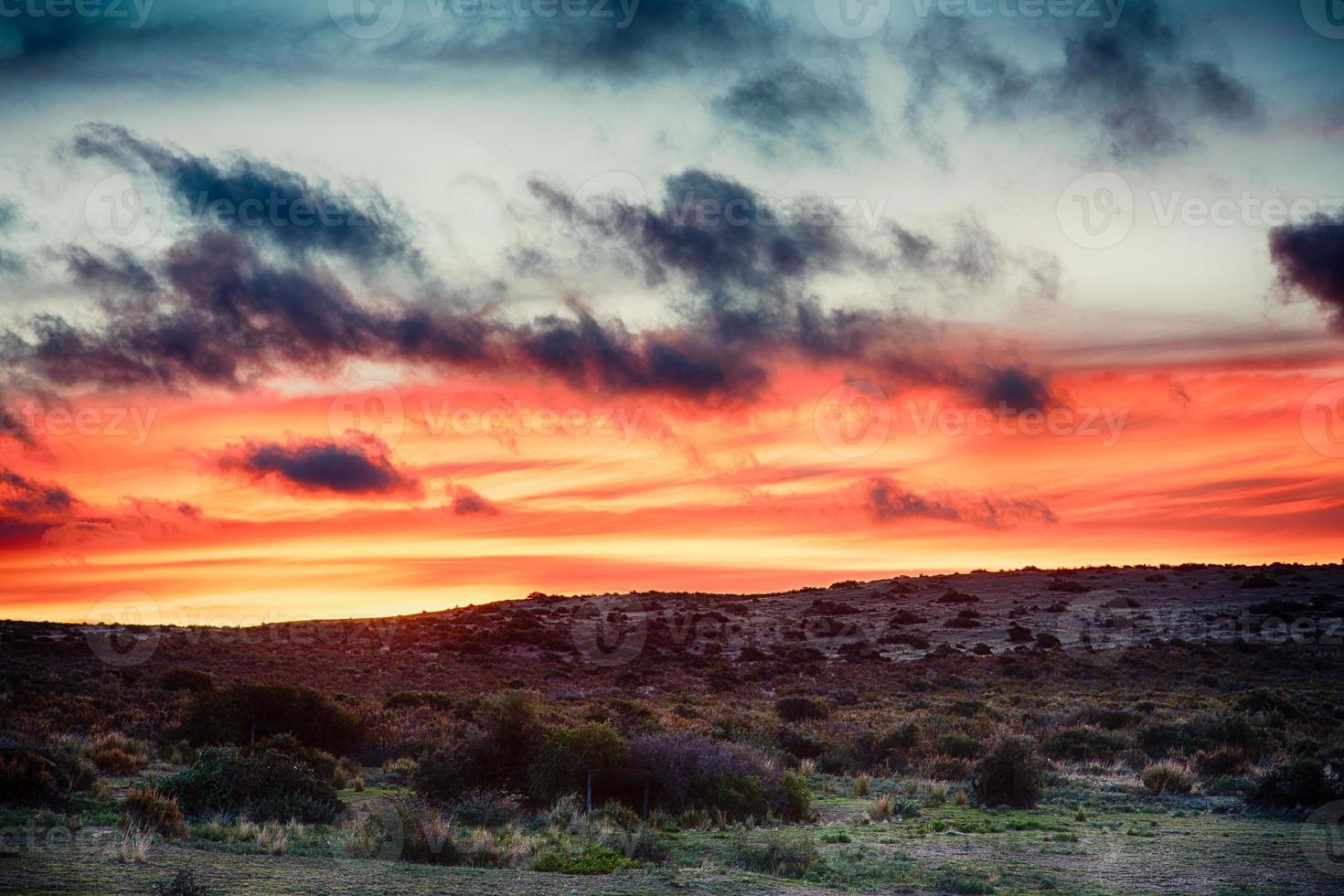 fundo vermelho por do sol na Patagônia foto