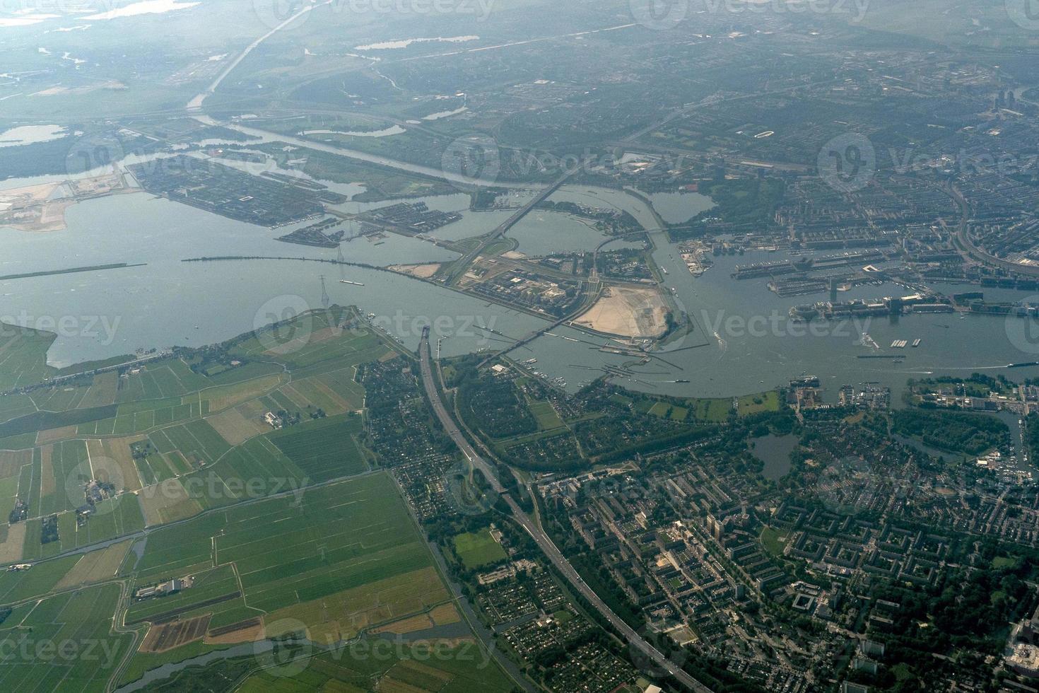 panorama da vista aérea do túnel do porto de amsterdã foto