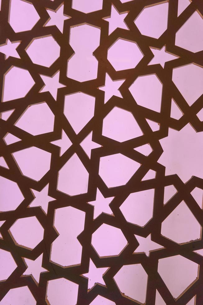 silhueta do laser cortar modelo painel com vermelho claro. árabe ornamental painel definir. silhueta ou luz de fundo enfeite para fundo. foto