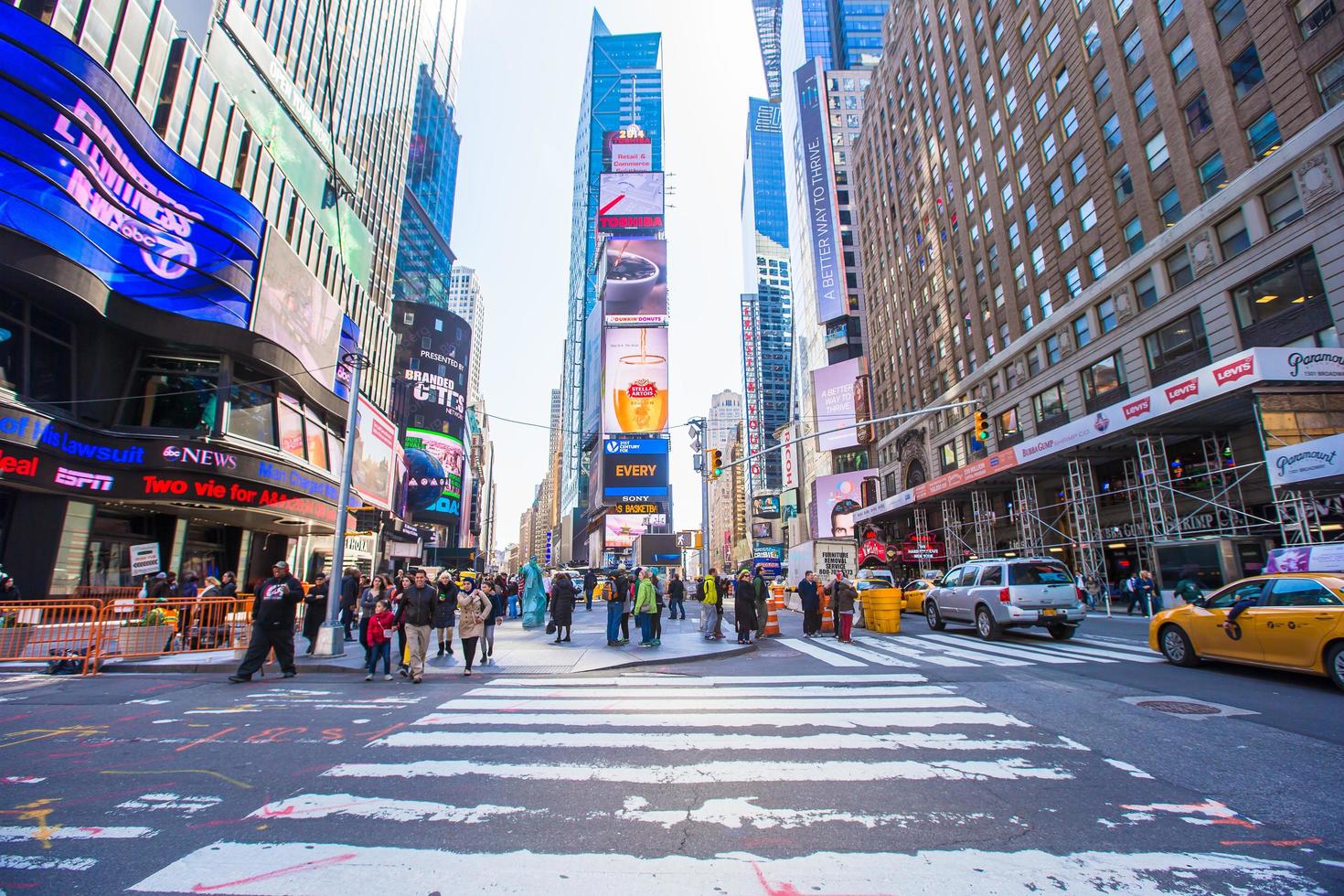 lindo rua do Novo Iorque cidade e América, janeiro 01, 2018 dentro Manhattan, Novo Iorque cidade. pró foto