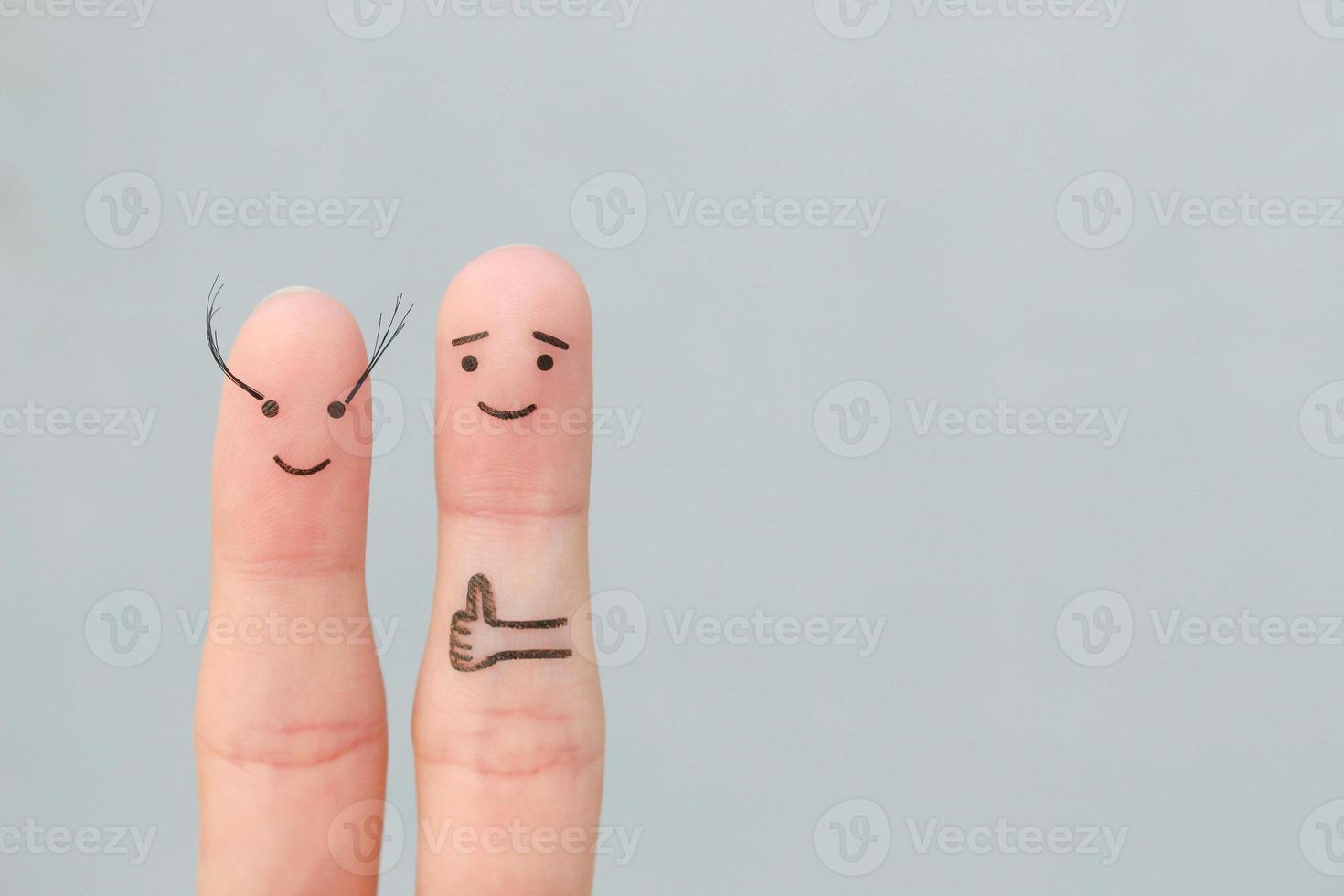 dedos arte do feliz casal. homem curtidas mulheres grandes cílios . foto