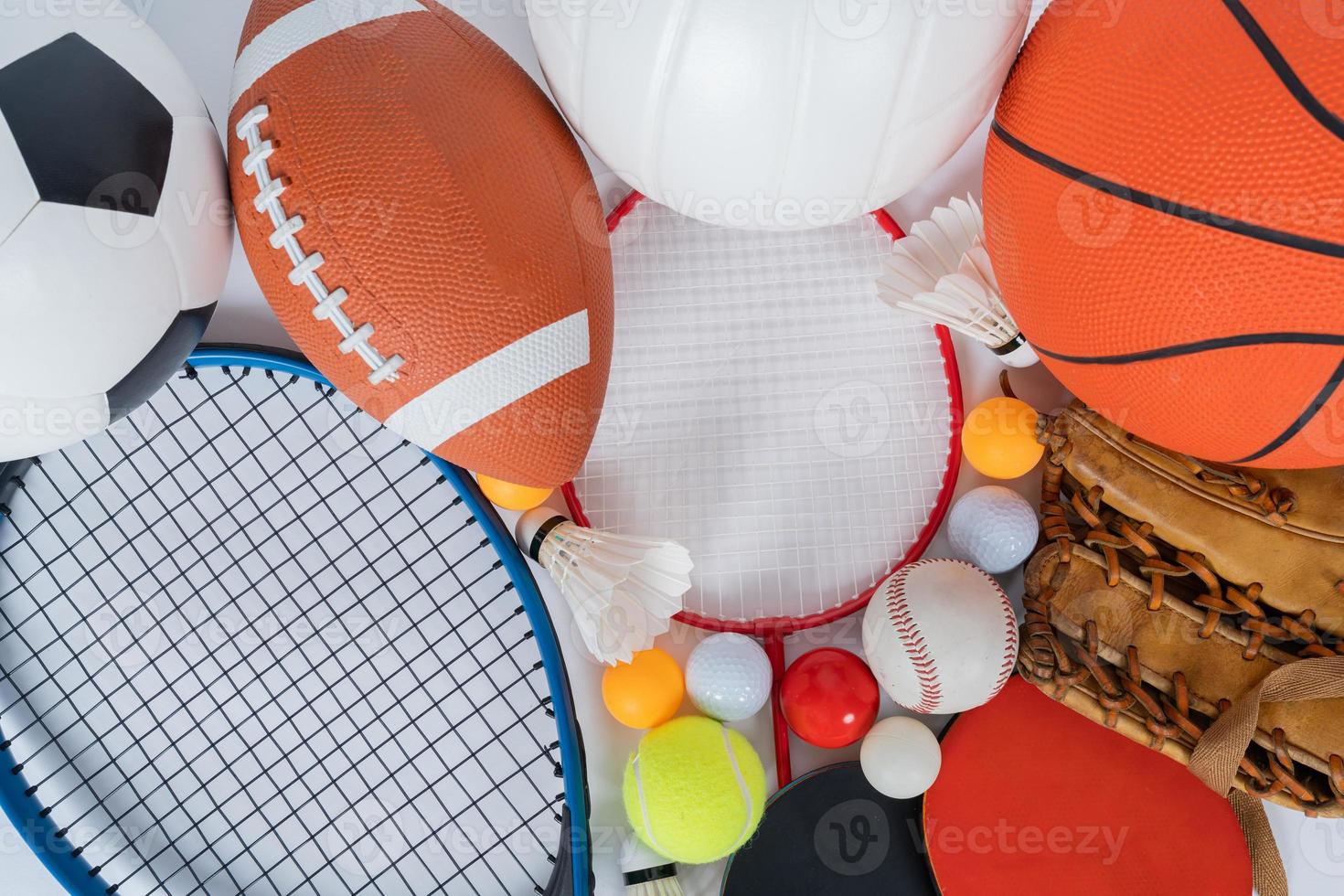 Esportes equipamento em branco fundo foto