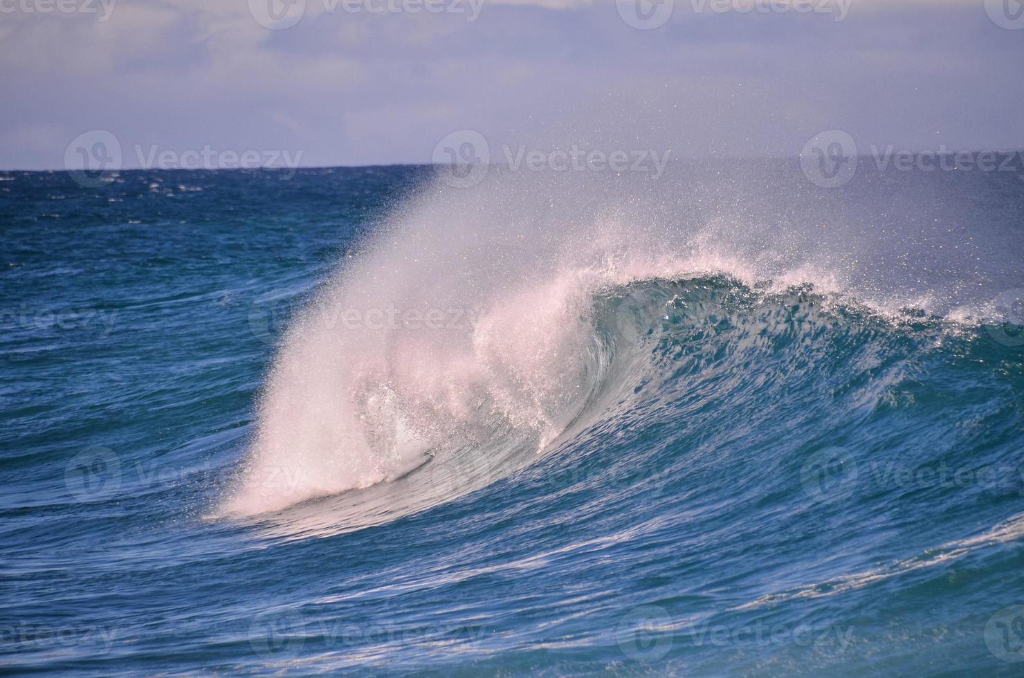 enormes ondas do mar foto