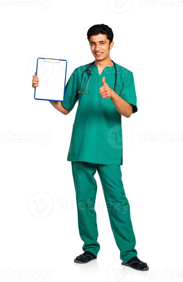 retrato do médico com saúde registro em branco fundo foto